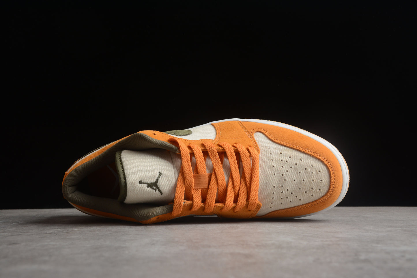 Nike Air Jordan 1 Low DH6931-102