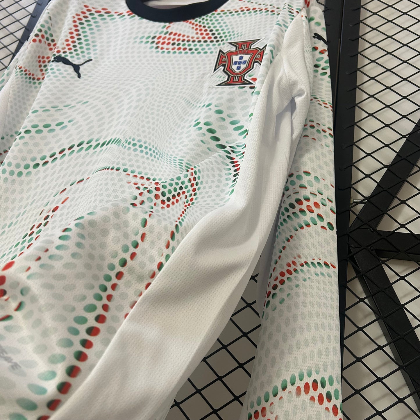 Portugal 2025/26 Away manga larga