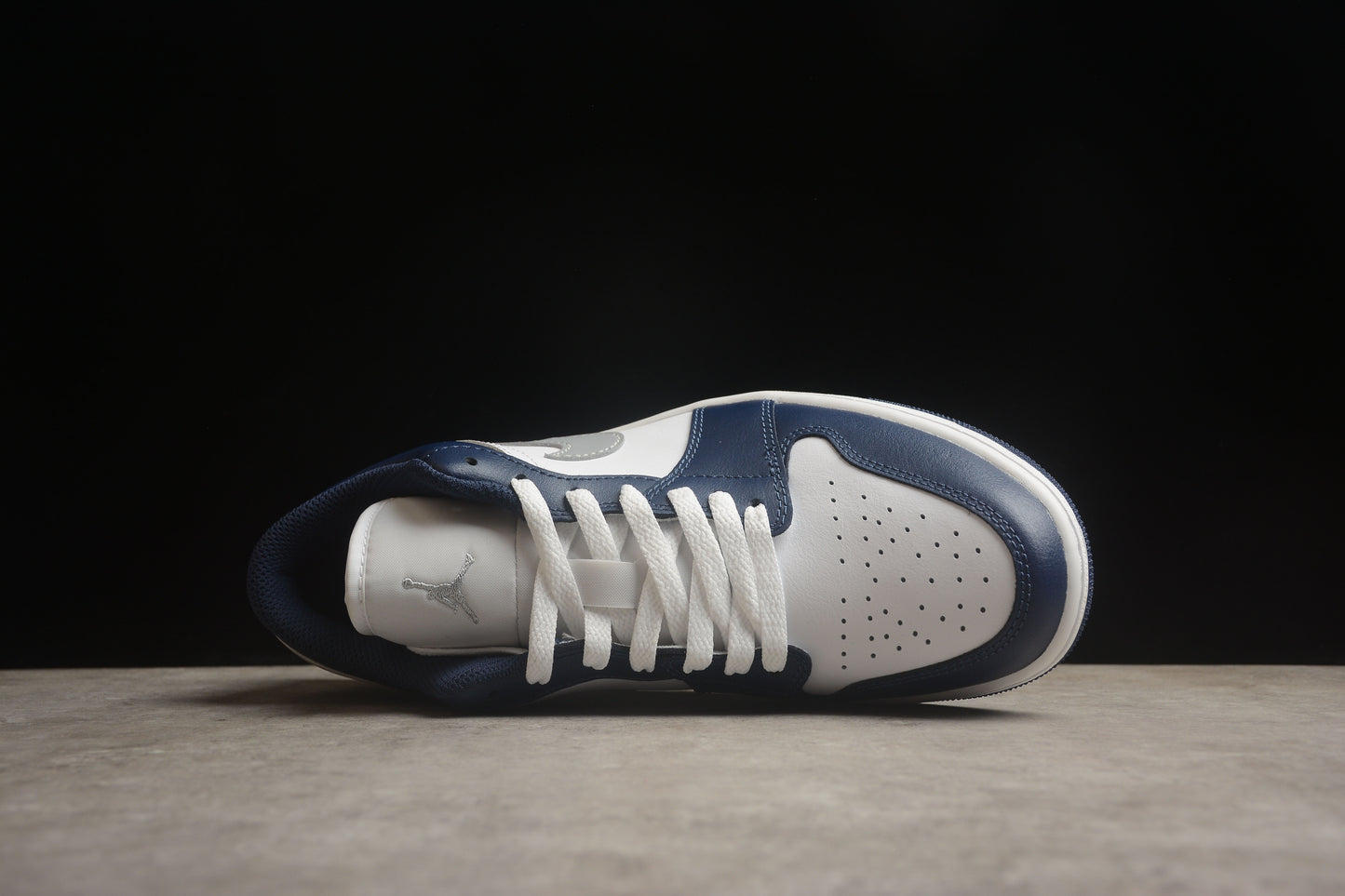 Nike Air Jordan 1 Low 553558-141