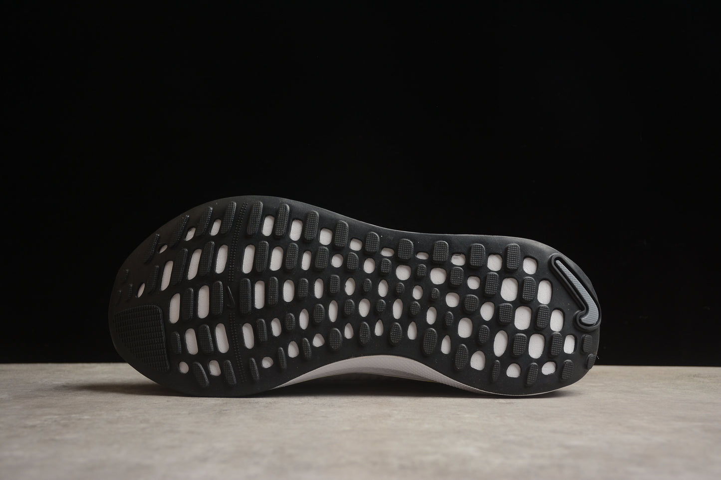NIKE Zoom X Invincible Run DR2665 102