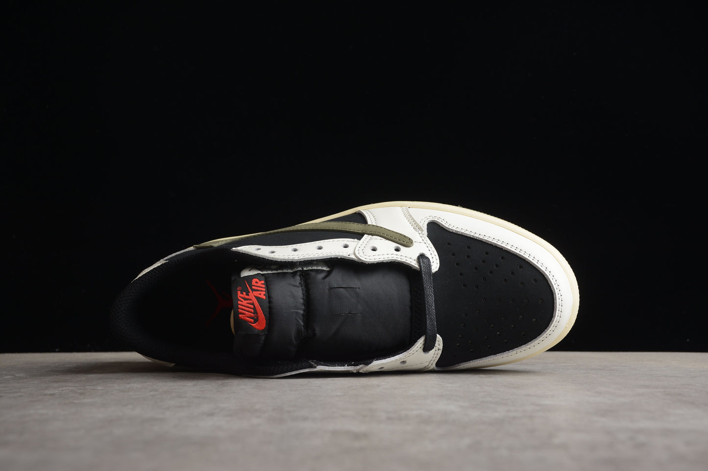 Nike Air Jordan 1 Low DZ4137-106