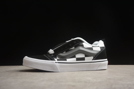 Vans Classics Knu Skool VN0009QCCJJ