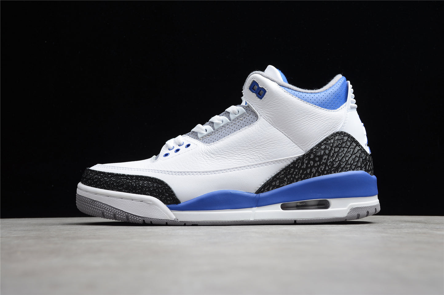 Air Jordan Retro CT8532-145