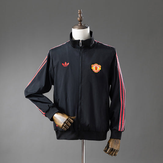 Manchester United 2025 abrigo