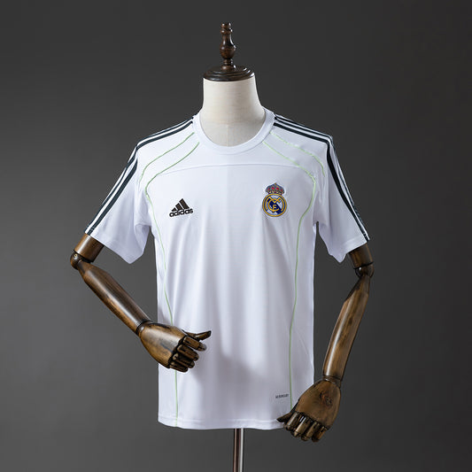 Real Madrid 25/26 Edición Especial Fan version