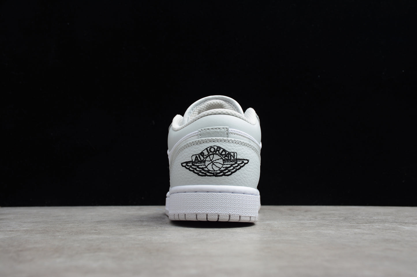 Nike Air Jordan 1 Low DC6039-100
