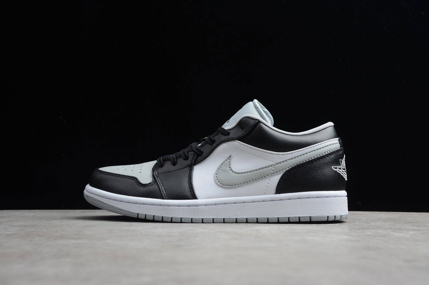 Nike Air Jordan 1 Low 553558-039