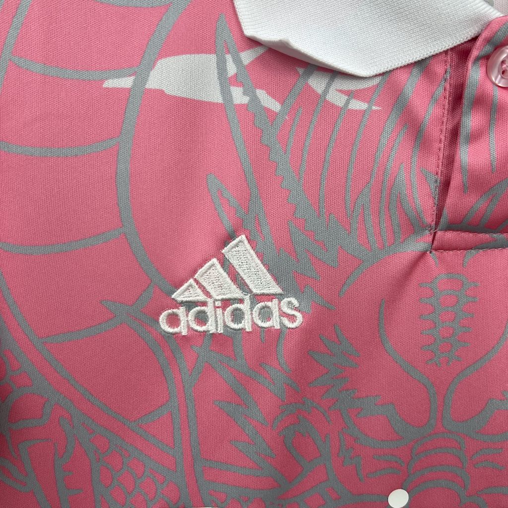 Real Madrid 2023/24 Dragón Rosa