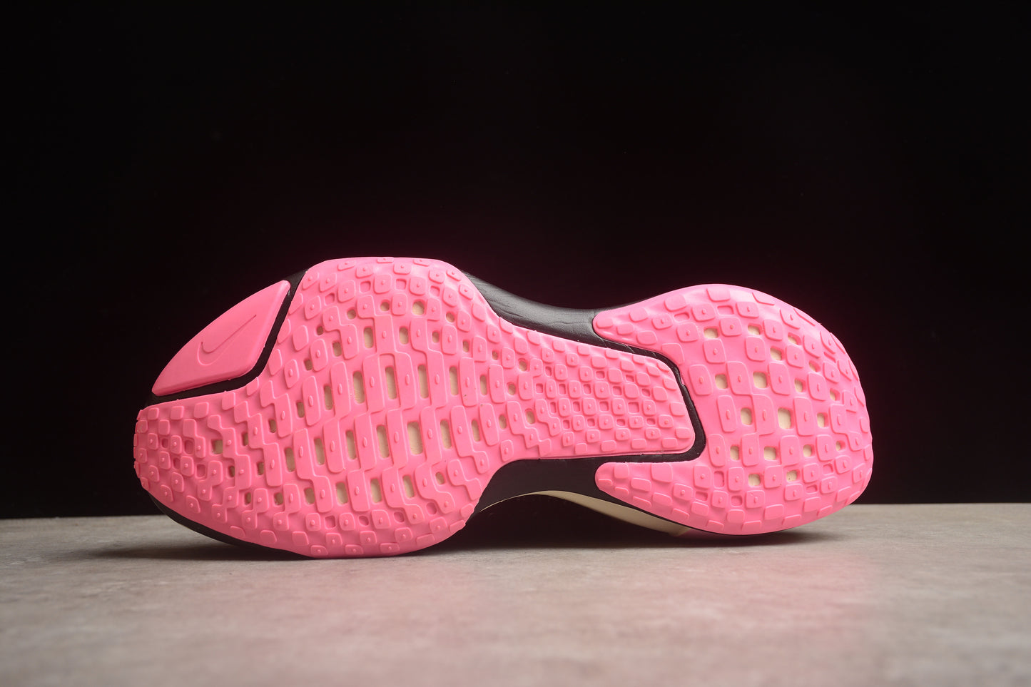 Nike Zoom X Invincible Run Fk 3 DR2660-200