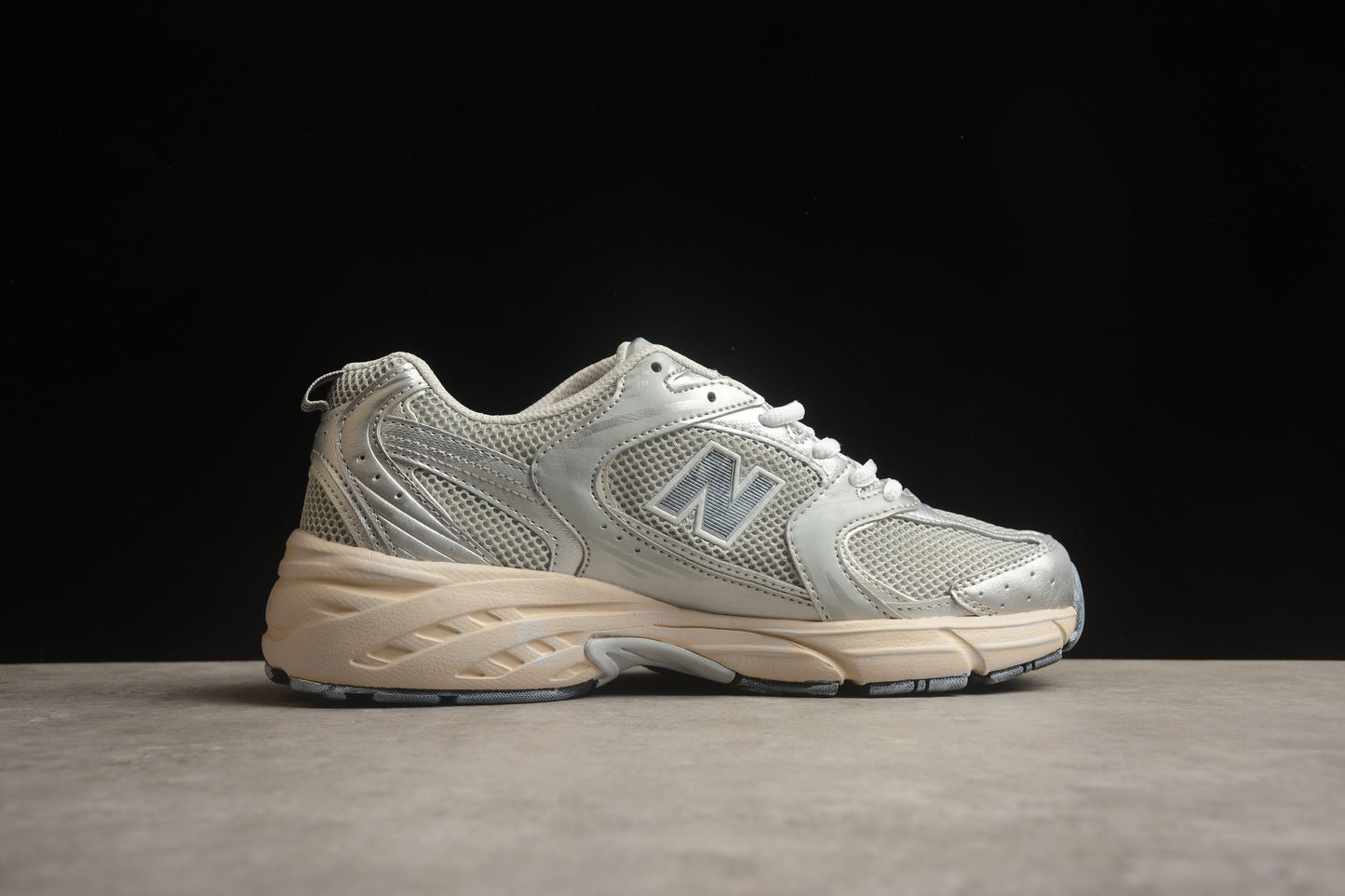 New Balance 530 MR530VS