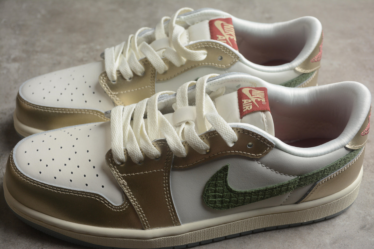 Nike Air Jordan 1 Low FQ6593