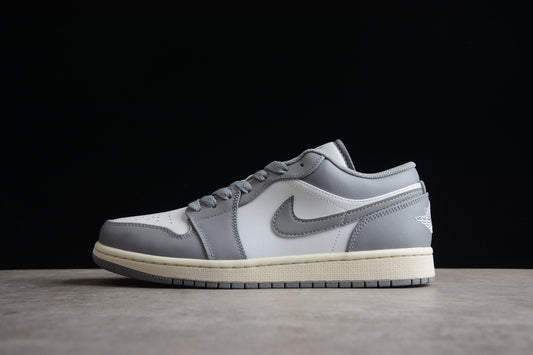 Nike Air Jordan 1 Low 553558-053