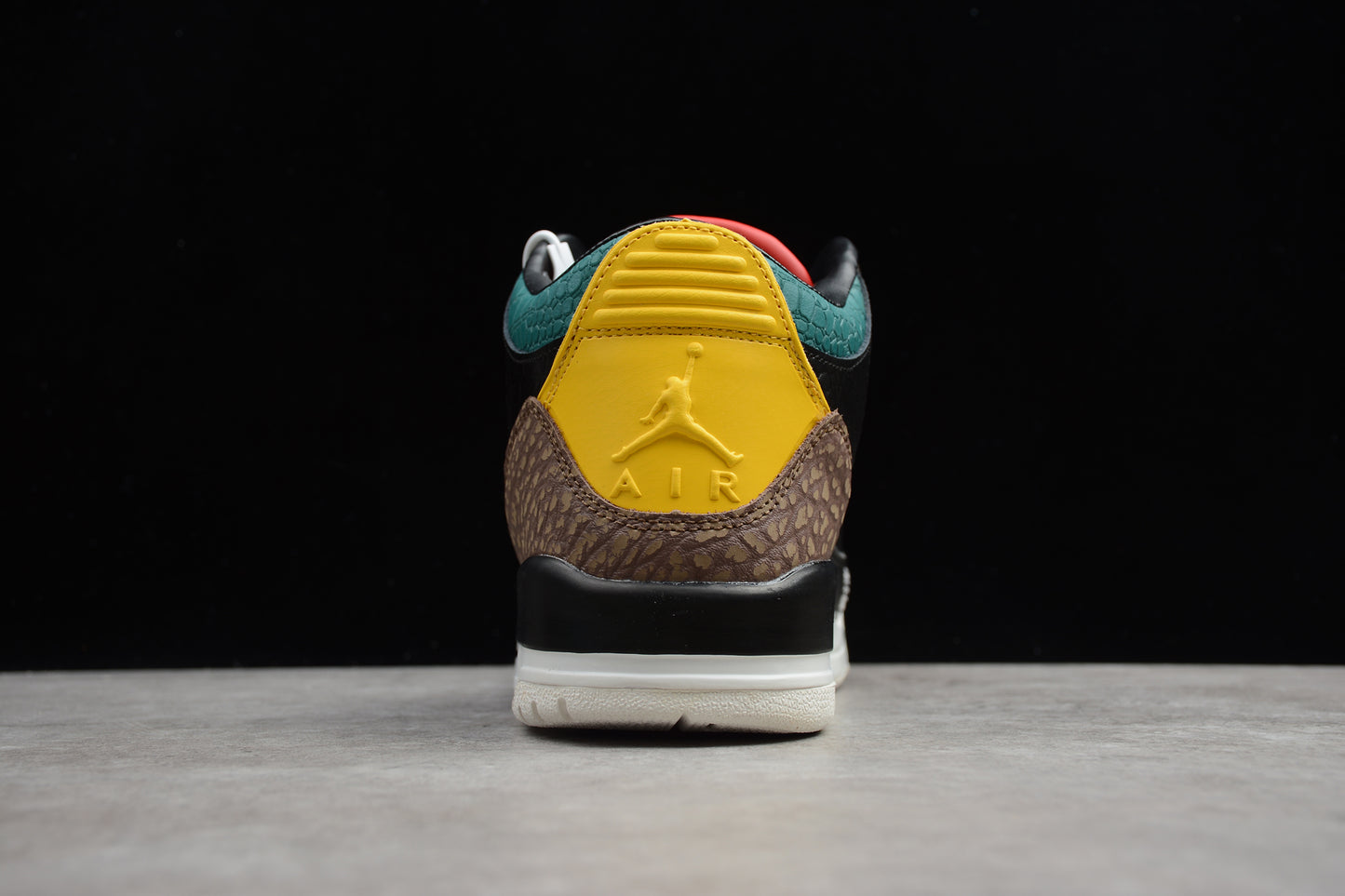 Air Jordan Retro CK4344-002