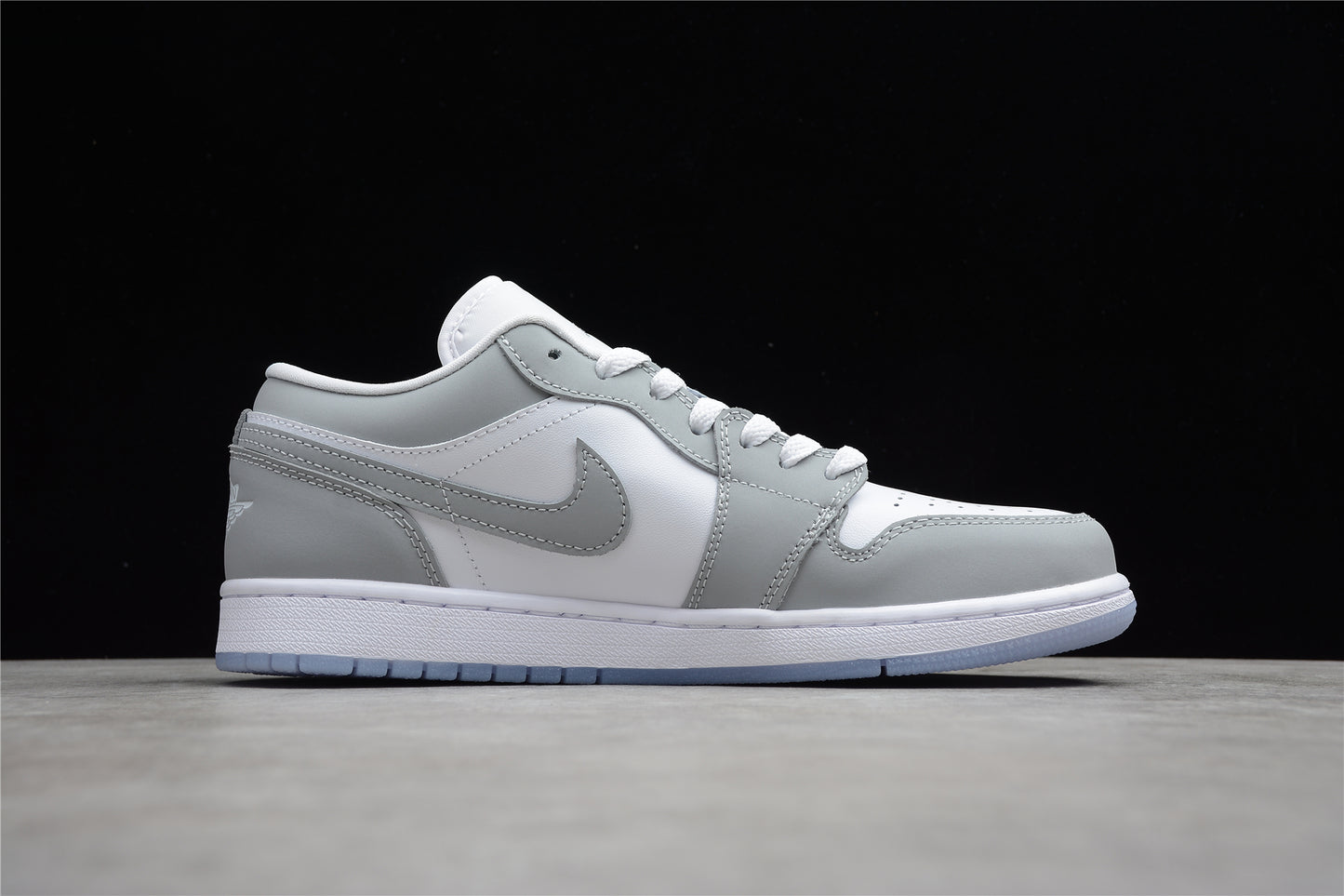 Nike Air Jordan 1 Low WhiteWolf Grey DC0774-105