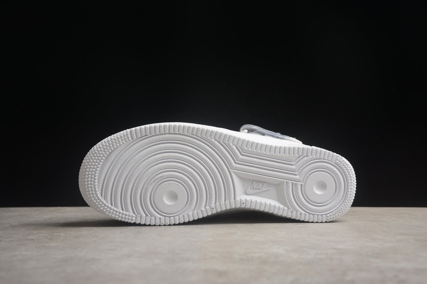 Nike Air Force 1 AL6896-557