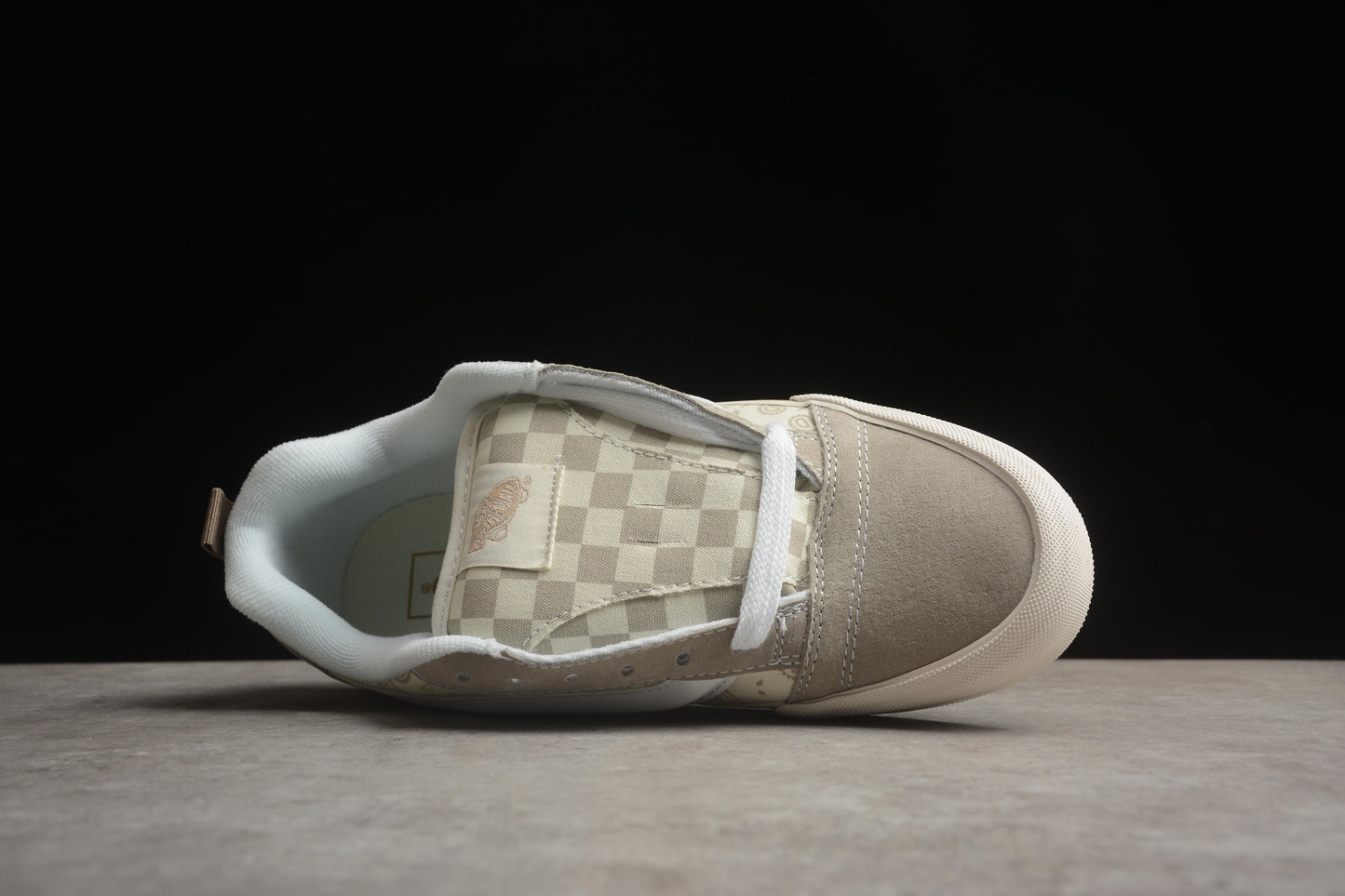 Vans Classics Knu Skool Beige cuadrito