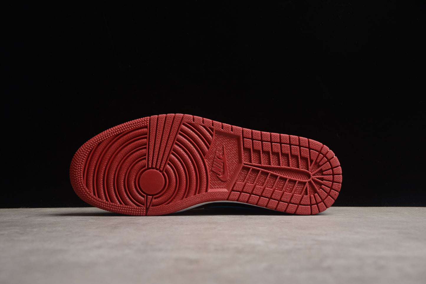 Nike Air Jordan 1 Low CZ0775-046