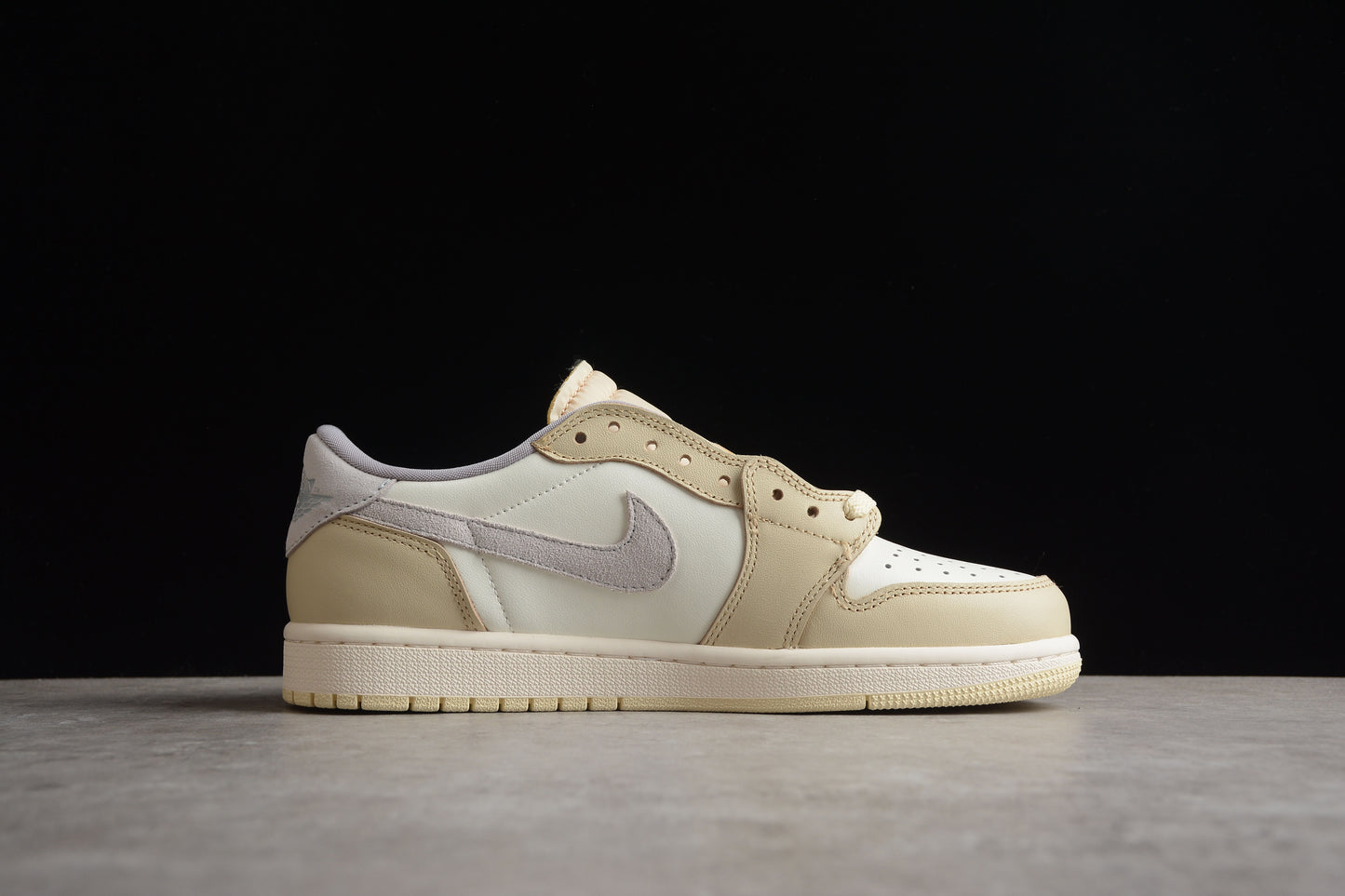 Nike Air Jordan 1 Low CZ0790-102
