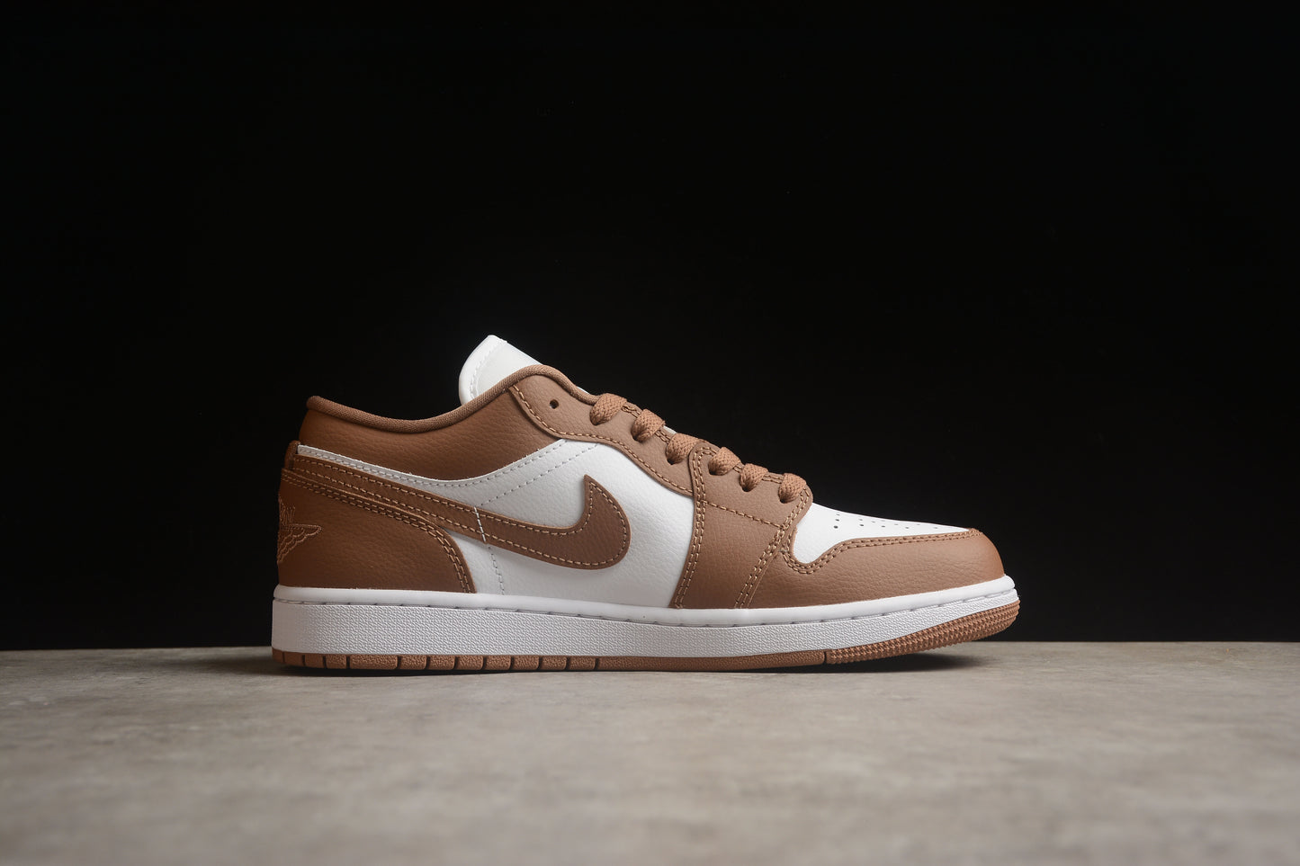 Nike Air Jordan 1 Low DC0774-202