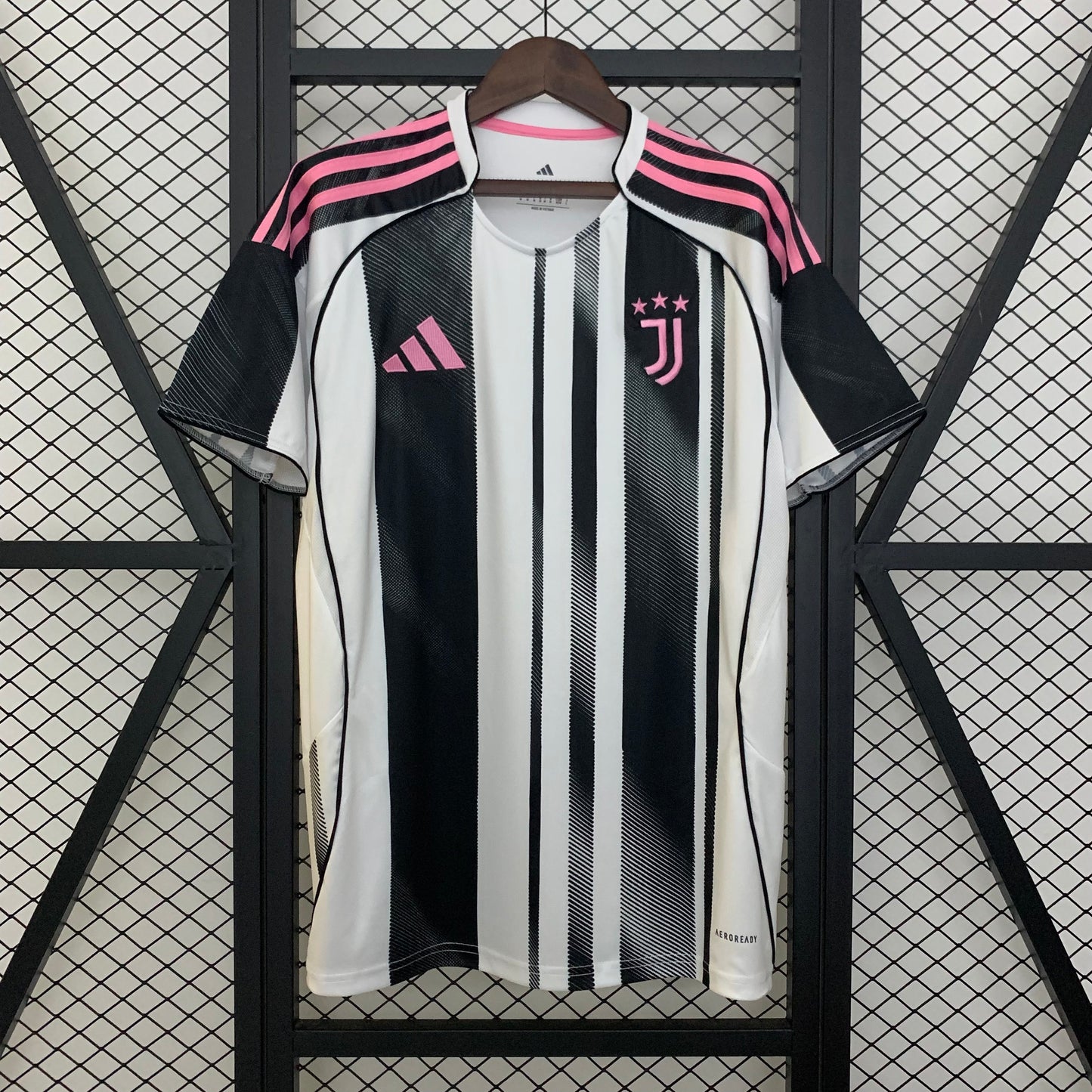Juventus 2025/26 Home