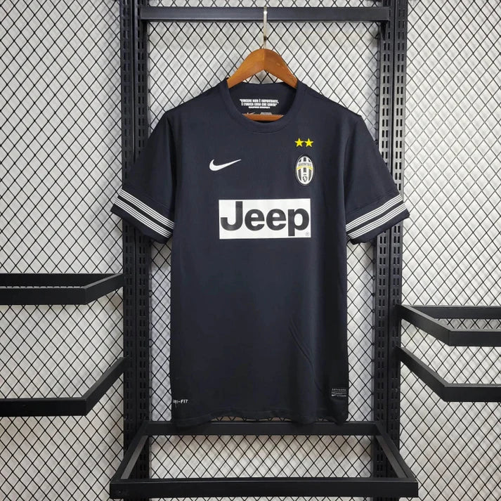 Juventus retro 2012/13 Away