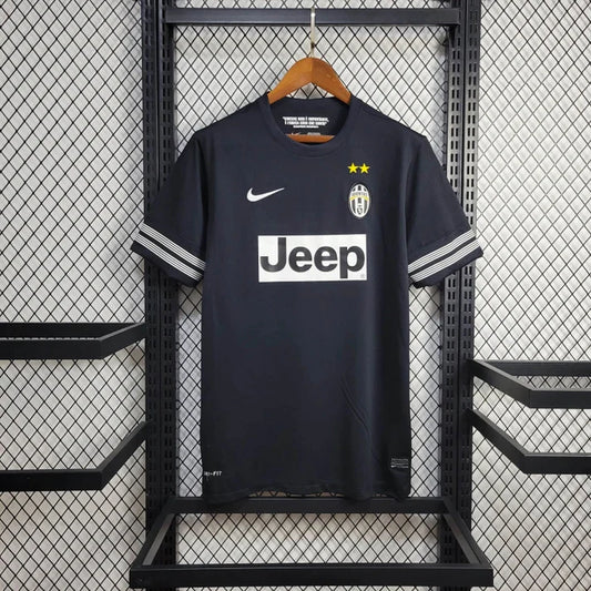 Juventus retro 2012/13 Away