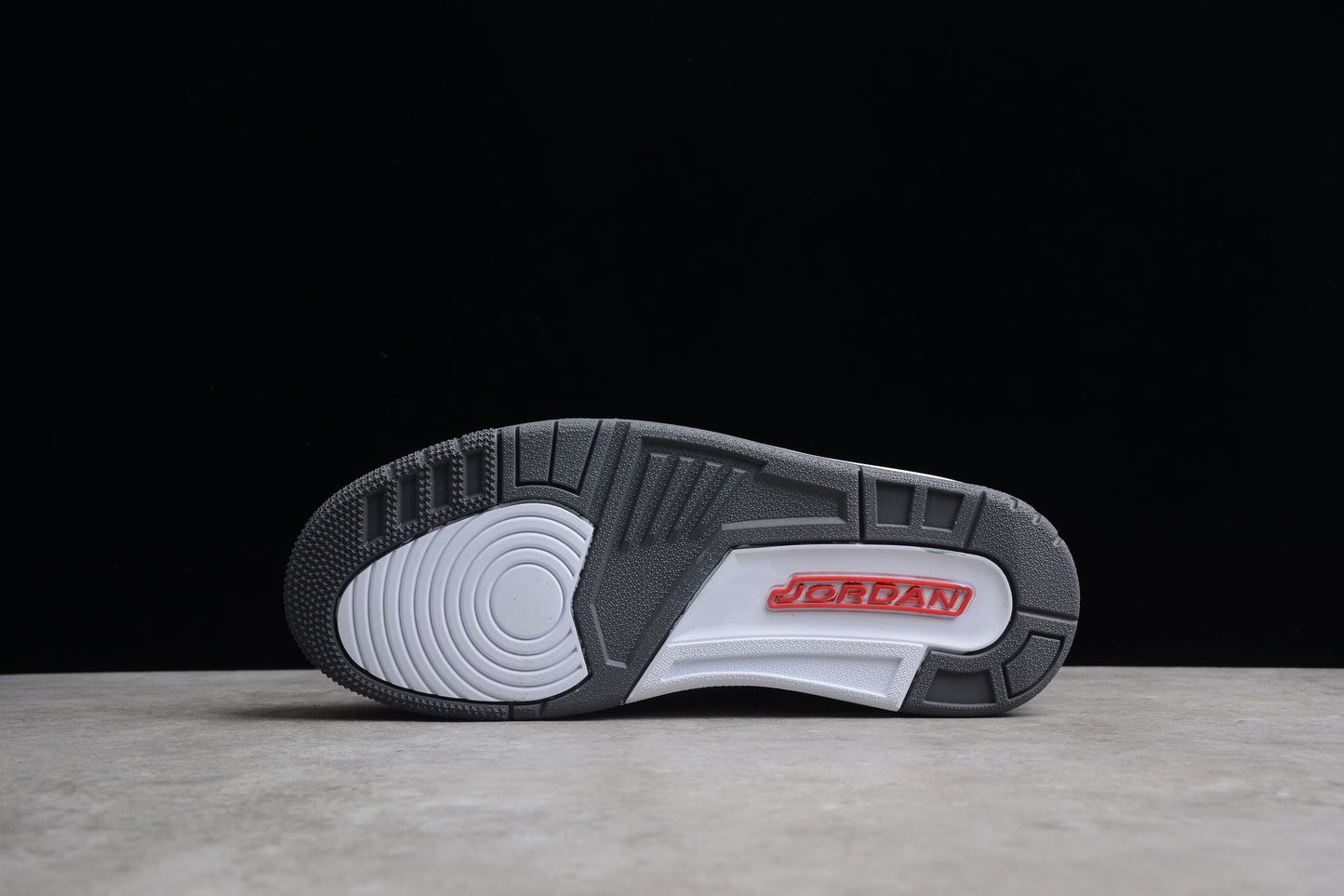 Air Jordan Retro CT8532-012