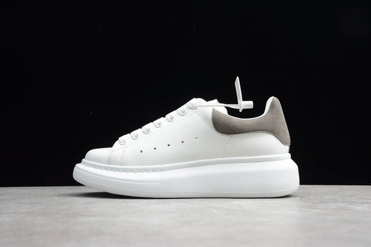 Alexander McQueen 22