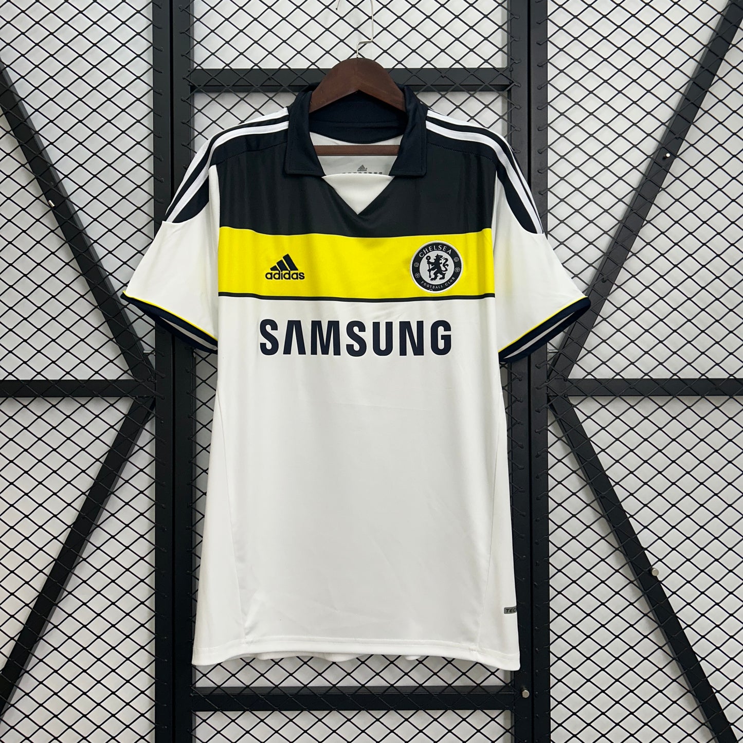 Chelsea retro 2011/12 Third