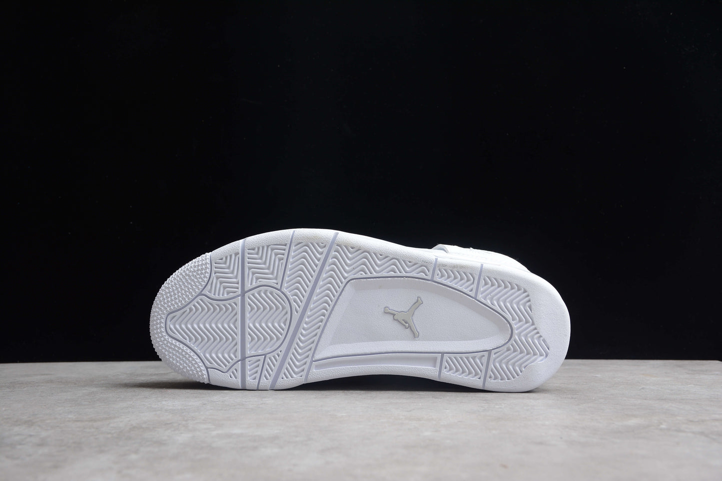 Air Jordan 4 Retro 308497-100