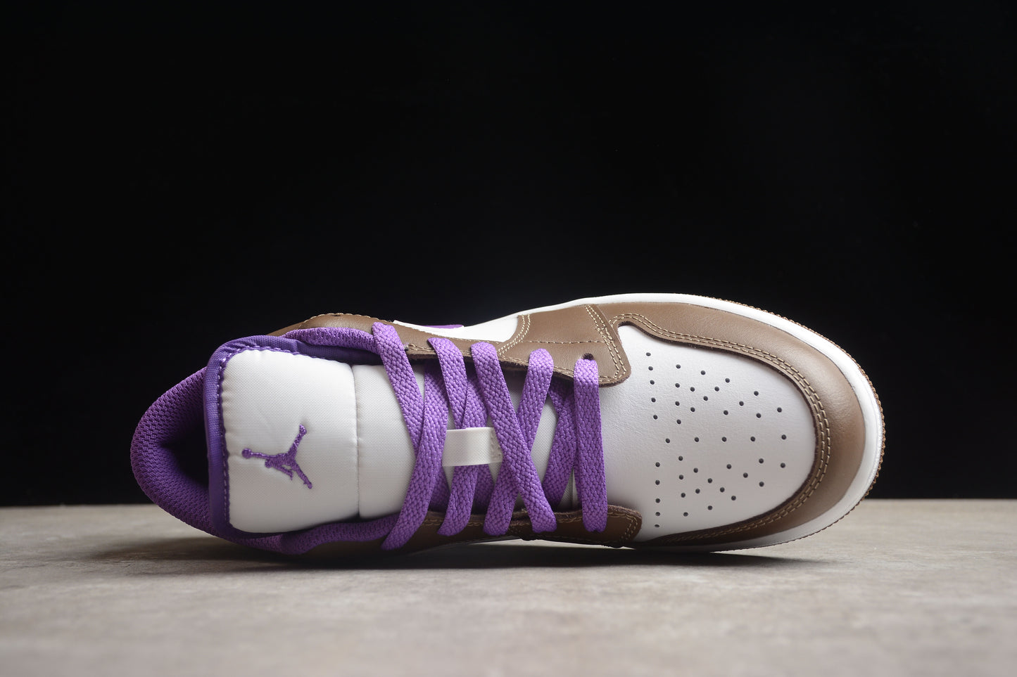 Nike Air Jordan 1 Low 553560 215