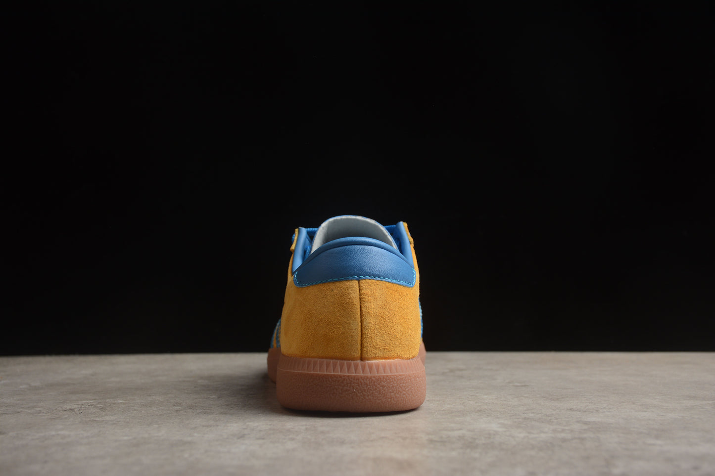 Adidas Scarpe Last Froniter EE5725
