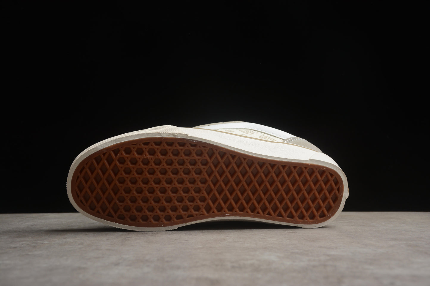 Vans Classics Knu Skool Beige cuadrito