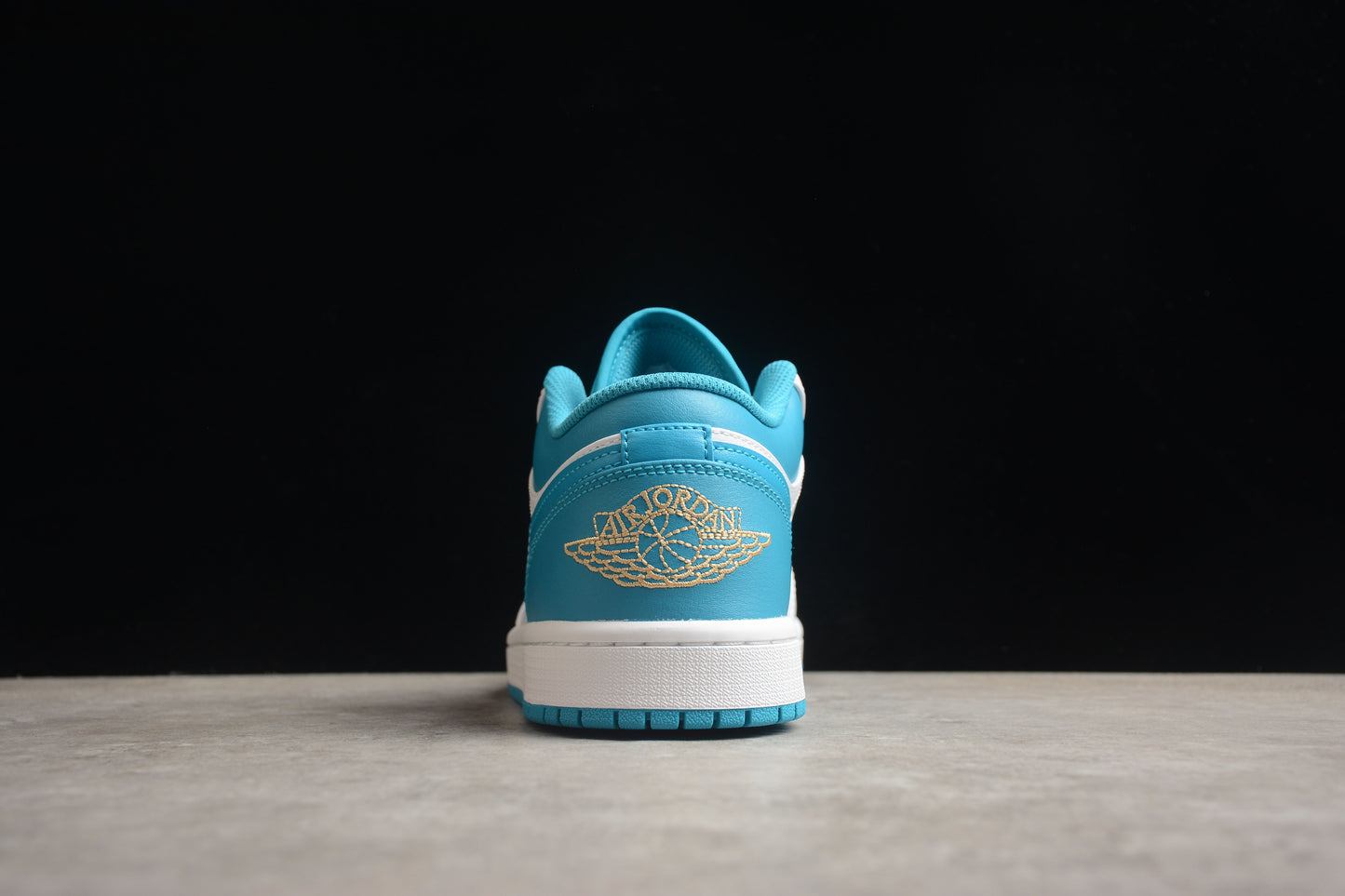 Nike Air Jordan 1 Low 553558-174