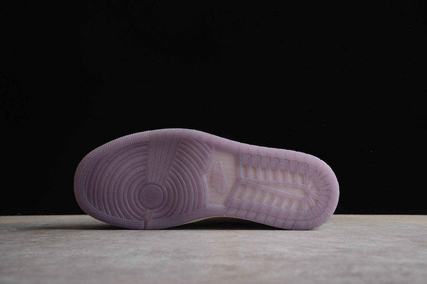 Nike Air Jordan 1 Low DZ2768-651