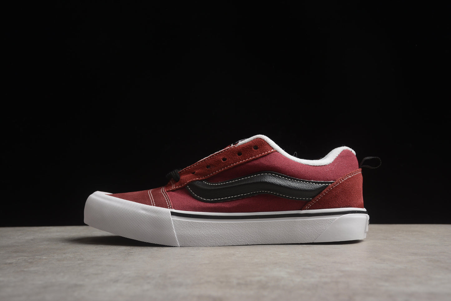 Vans Classics Knu Skool Roja
