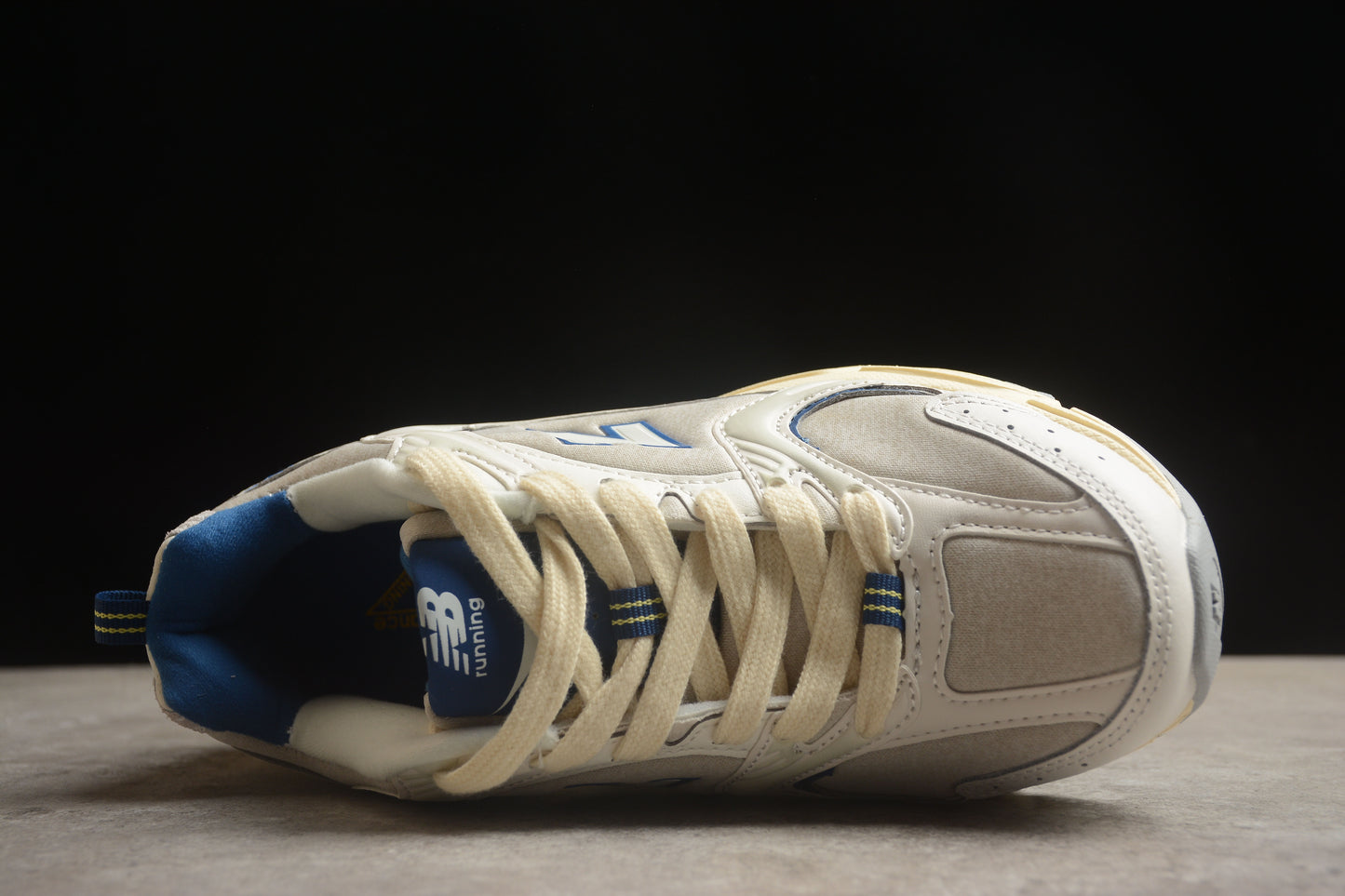 New Balance 530 MR530AM