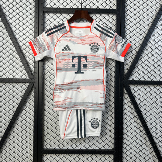 Bayern Munich 2025/26 Away Kids Version