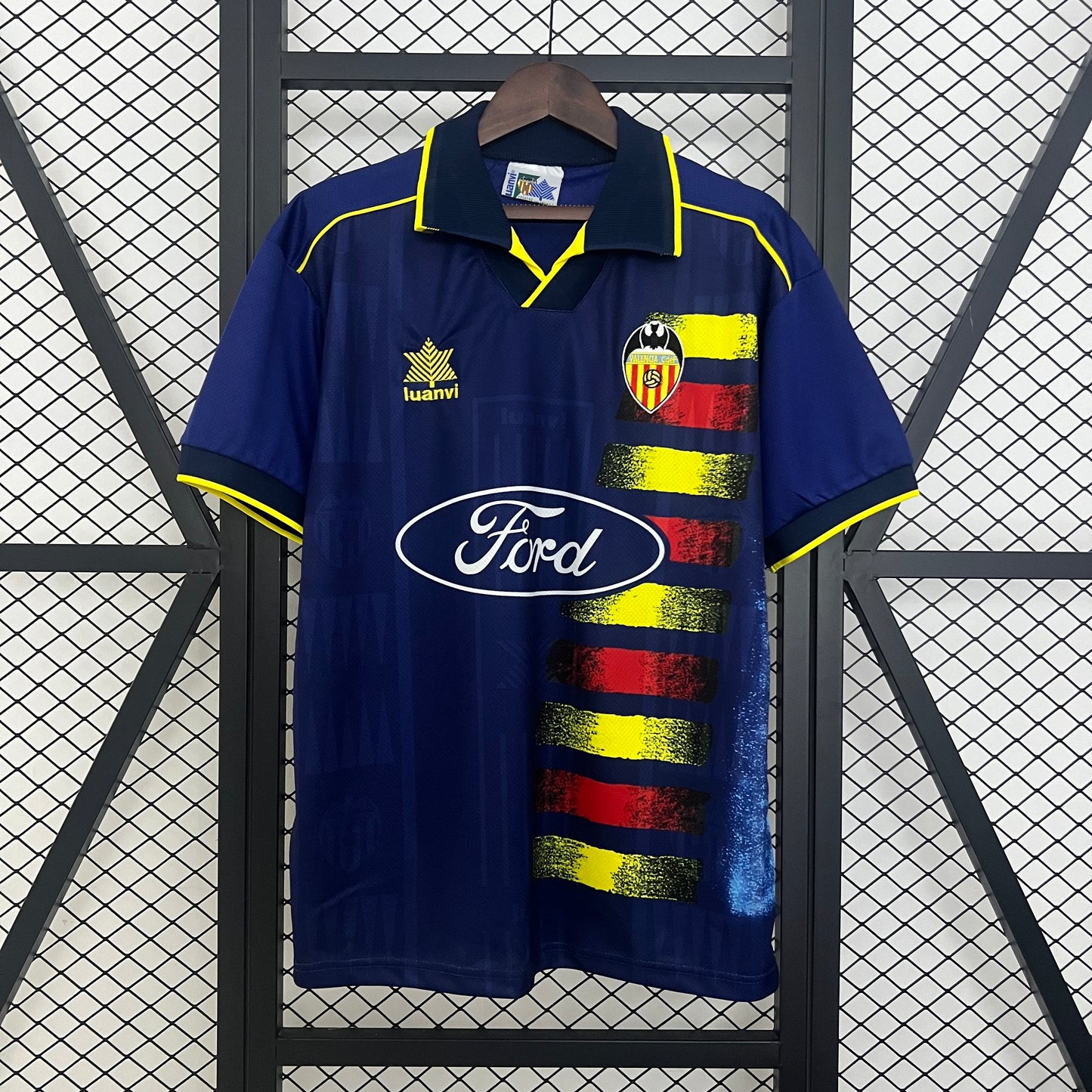 Valencia retro 1996/97 Away