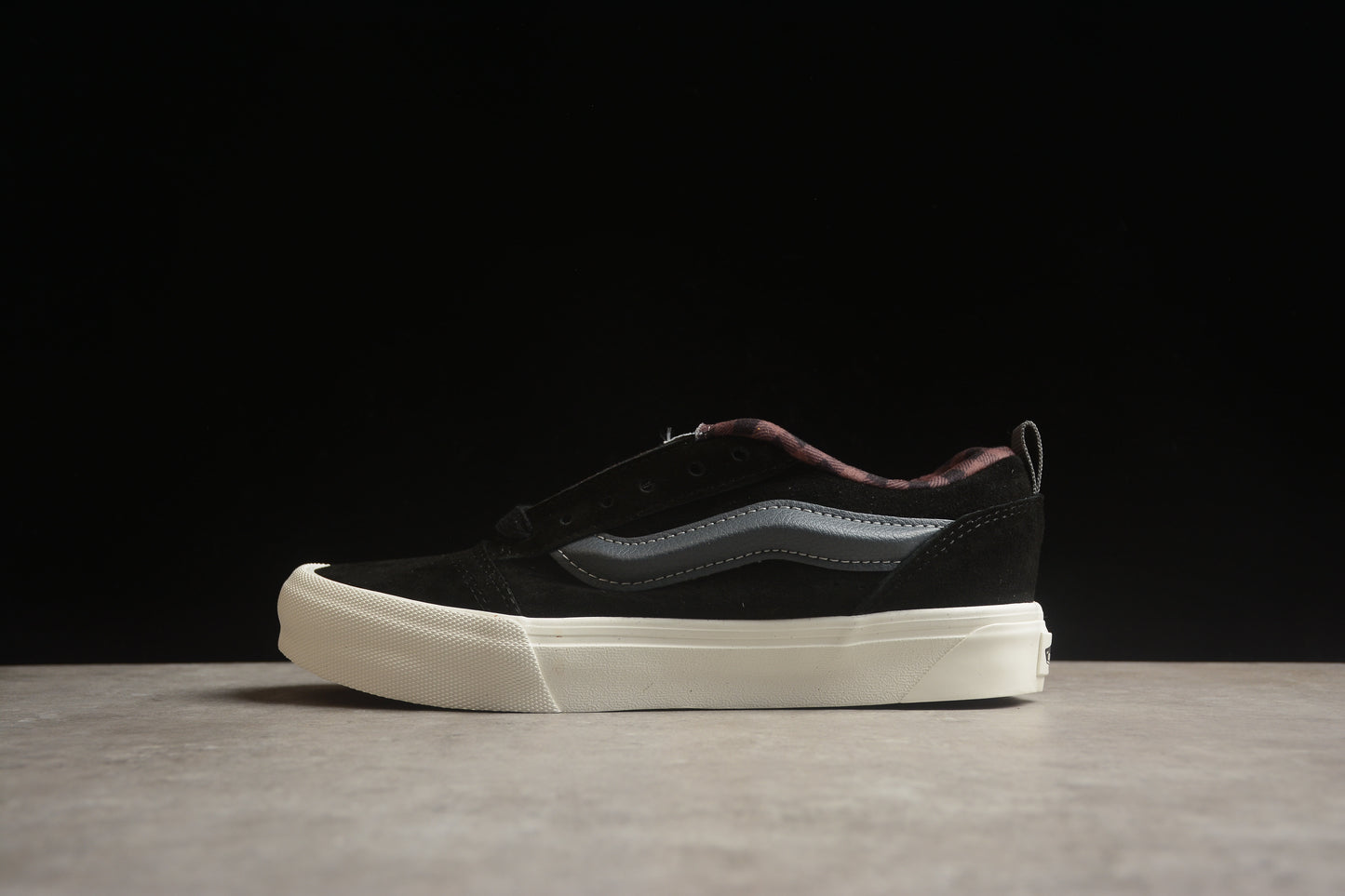 Vans Knu Skool VN000CS0239