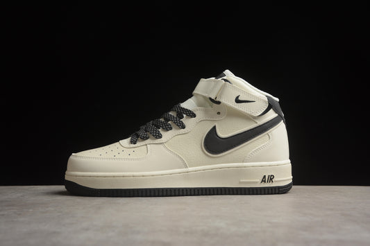 Nike Air Force 1 SH0235-511