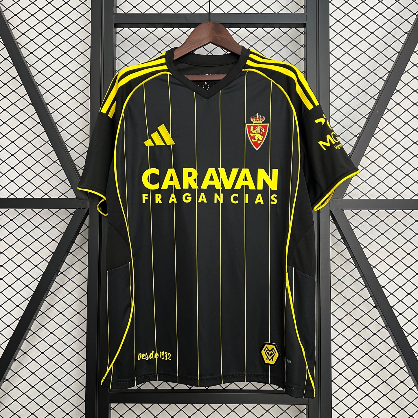 Zaragoza 2025/26 Away