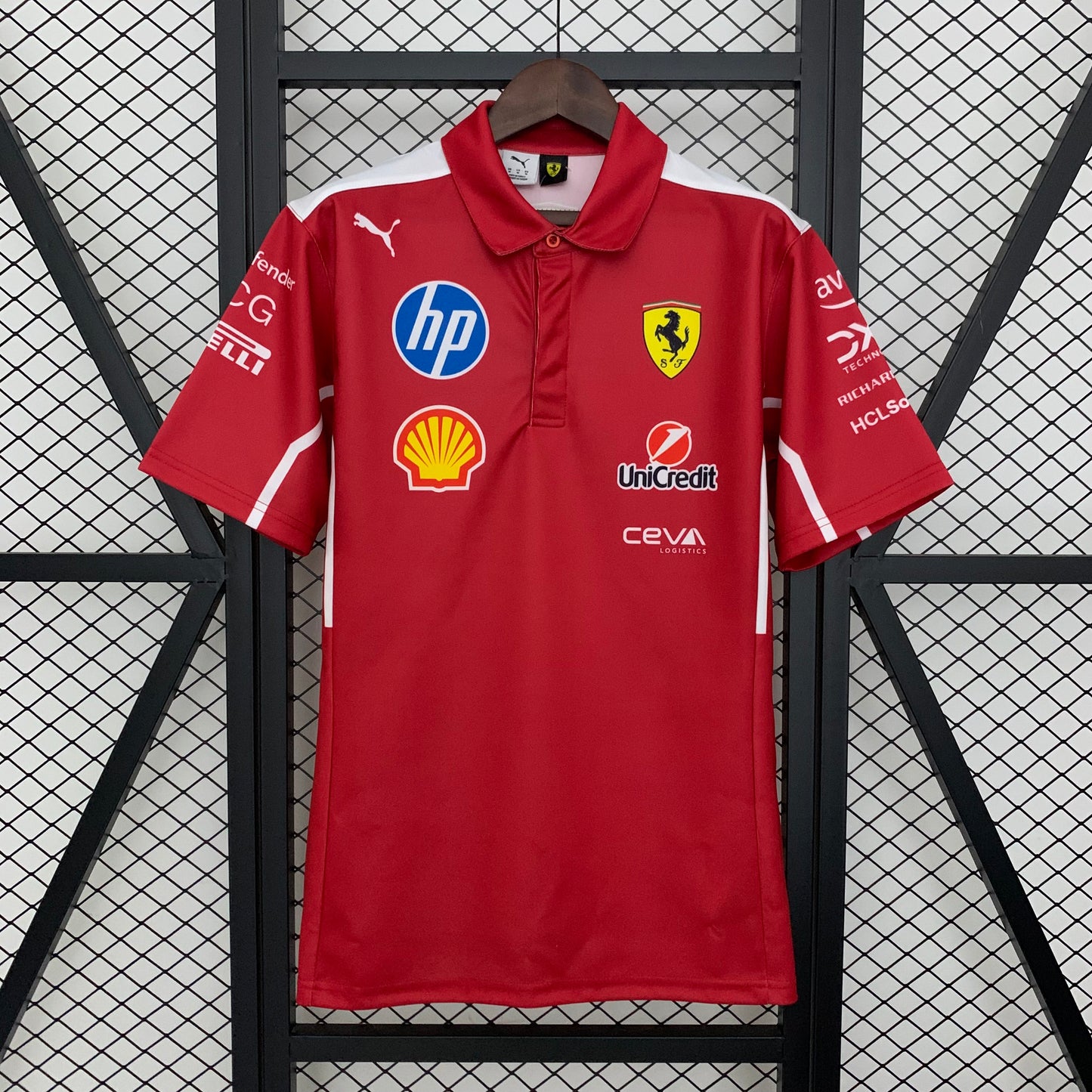 Polo Ferrari 2025 - Formula 1