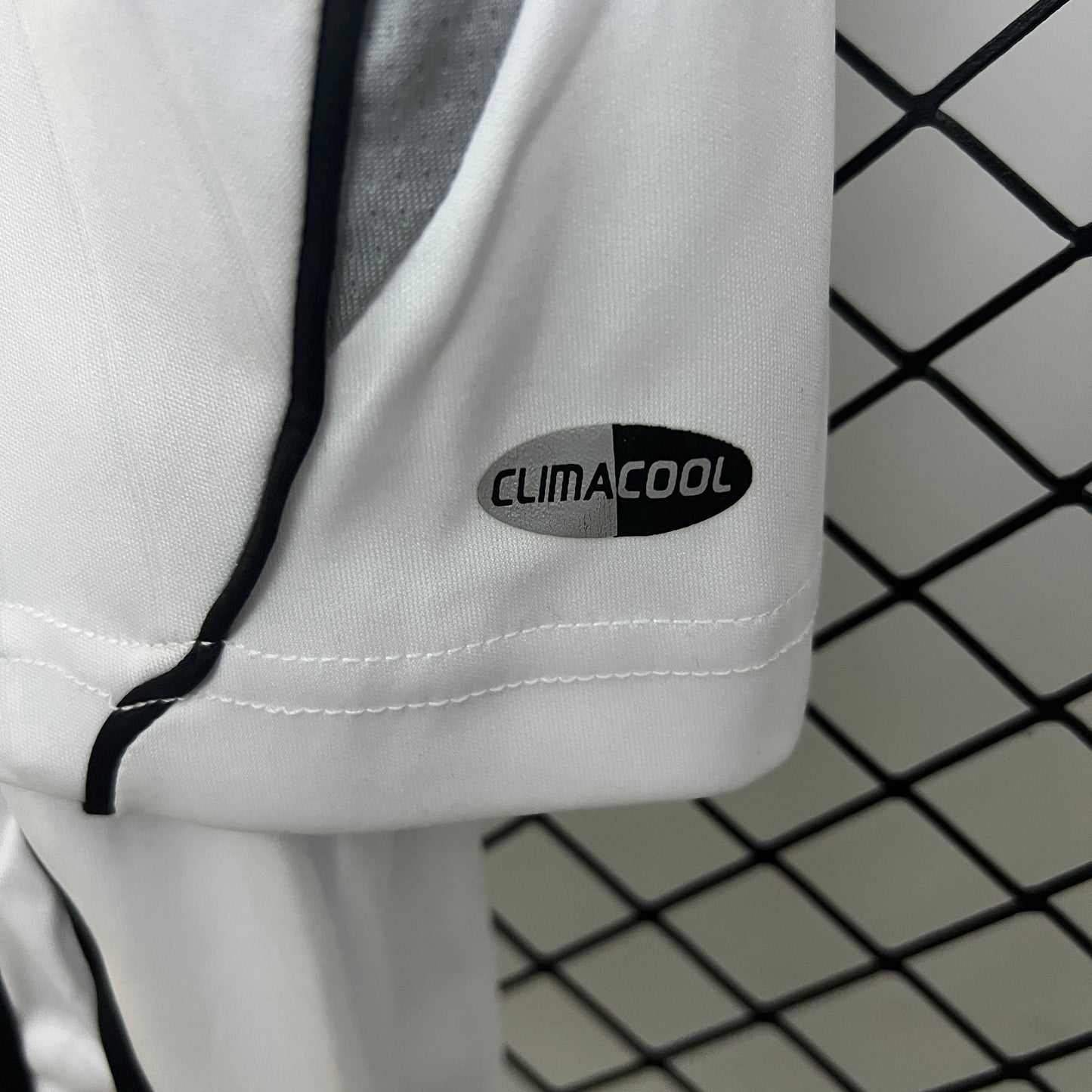 Real Madrid retro 2006/07 Home Kids Version