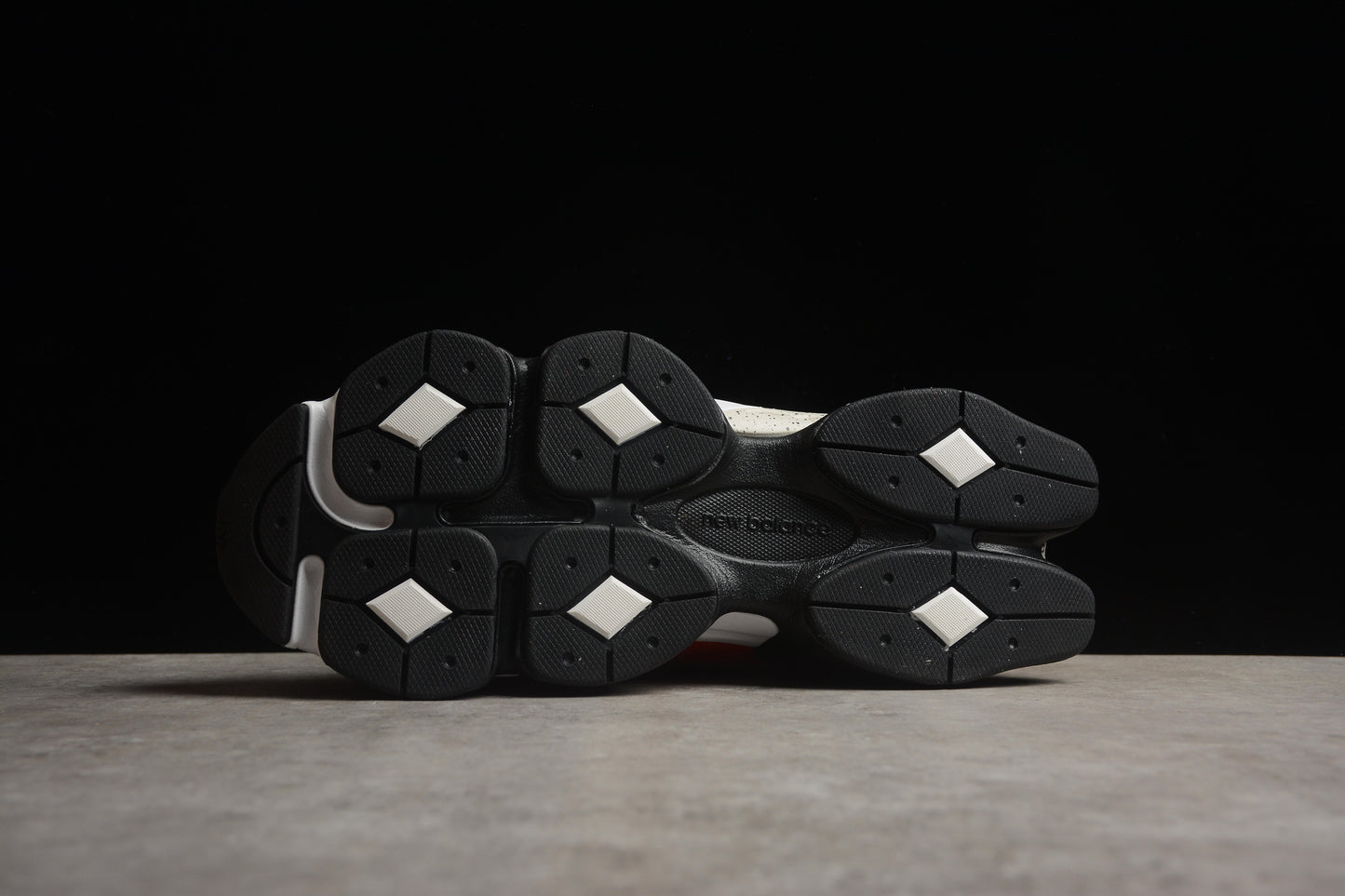 New Balance 9060 U9060DMG