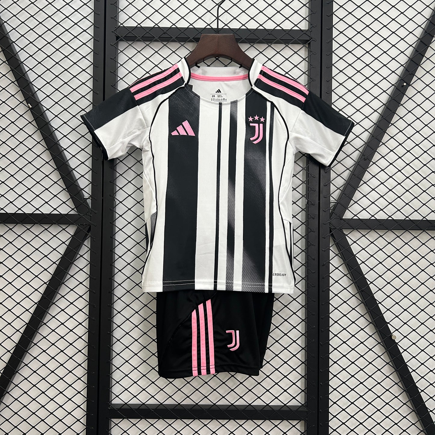 Juventus 2025/26 Home Kids Version