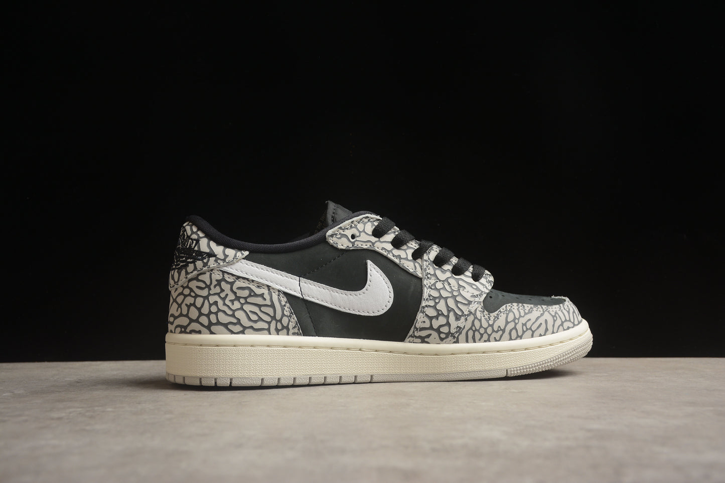 Nike Air Jordan 1 Low CZ0790-001