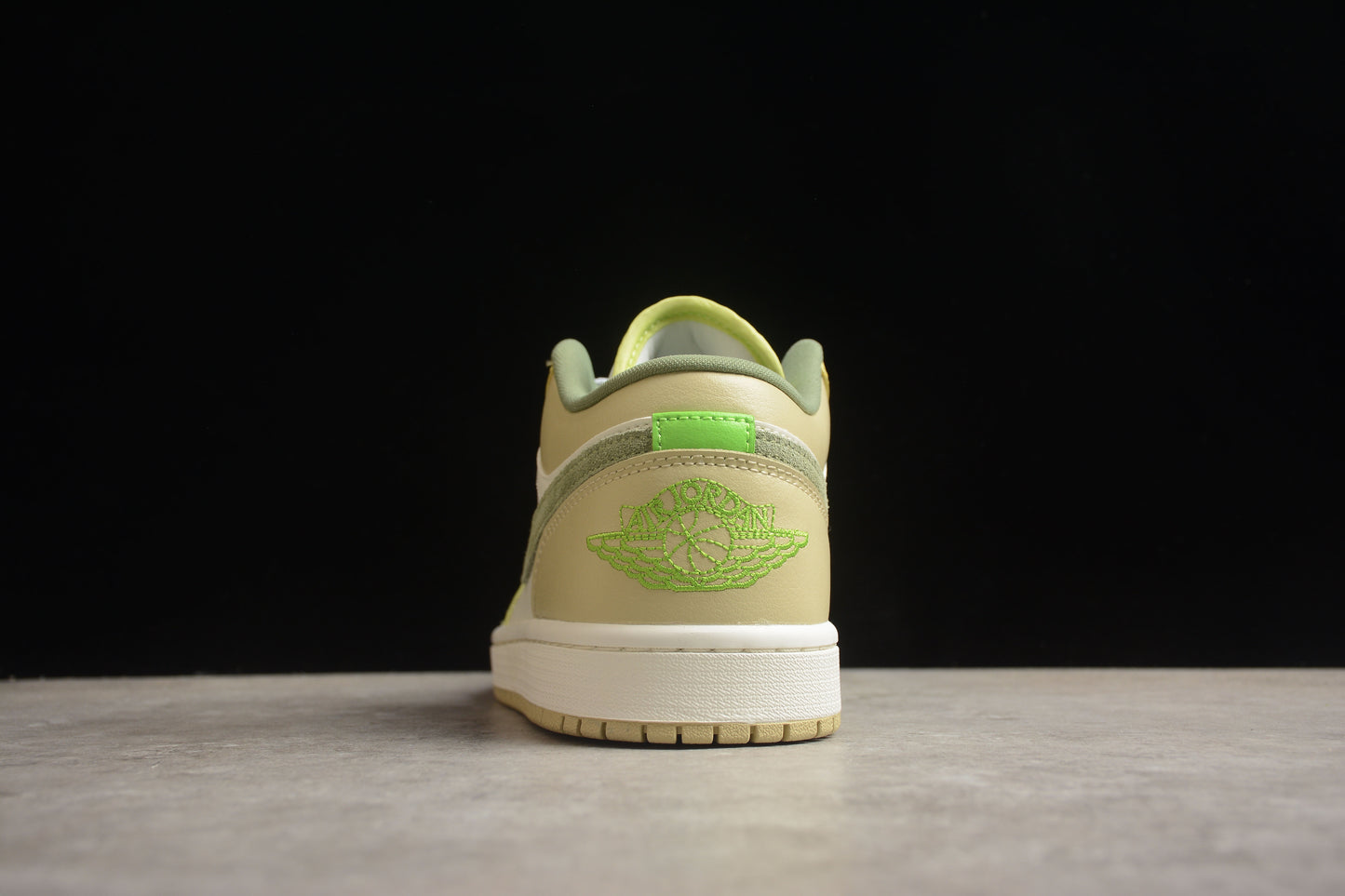 Nike Air Jordan 1 Low FD9906 131