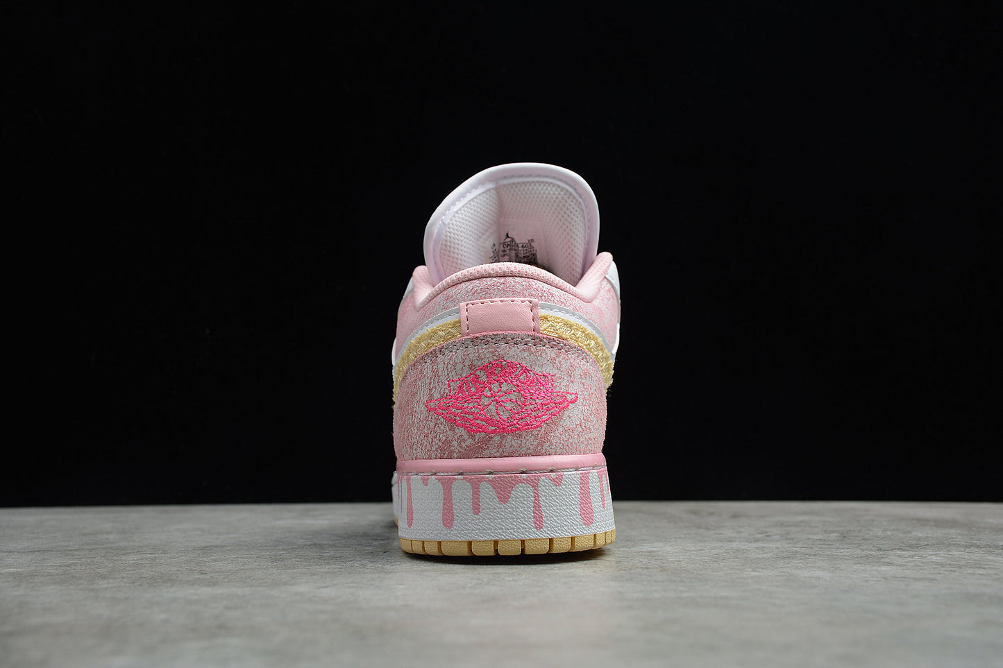 Nike Air Jordan 1 Low CW1381-003