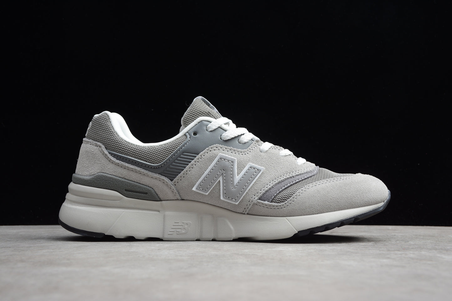 New Balance CM997HCA